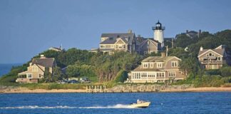 Massachussetts shoreline