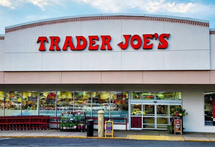 shutterstock_2490299205.jpg featured image Trader Joes