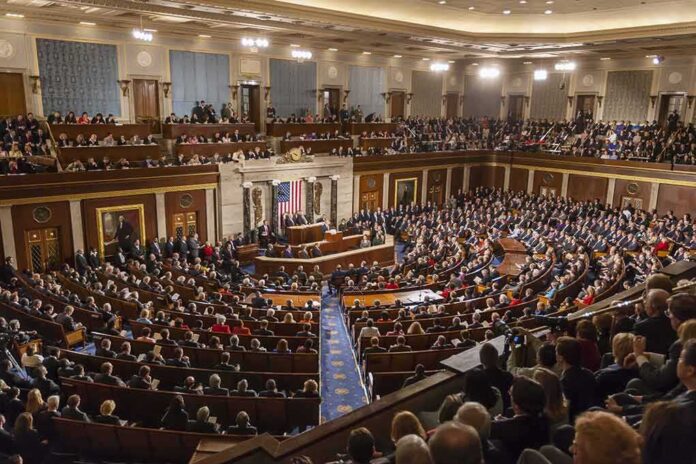 492045133 featured image Large assembly meeting in a government chamber