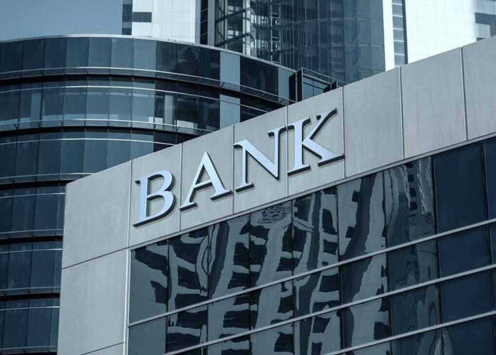 574713295 bank